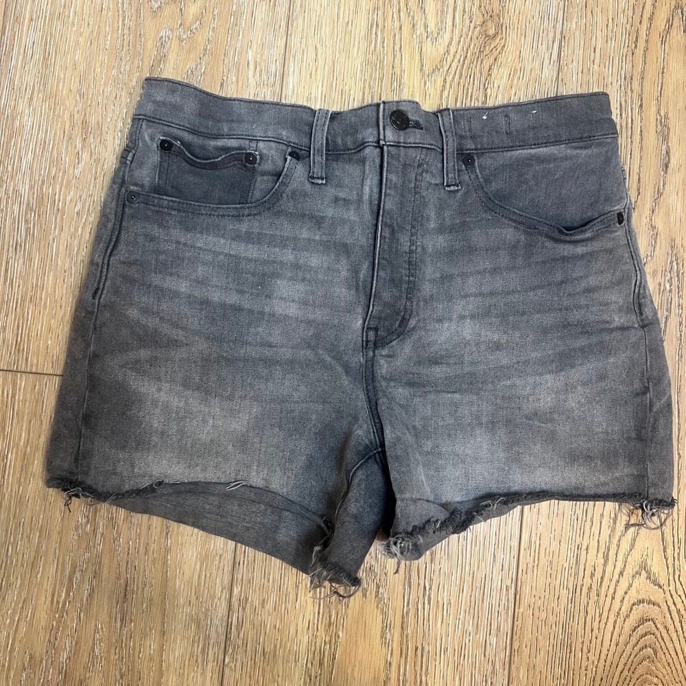 Madewell High-Rise Denim Shorts Faded Black Raw Hem Size 28 CKF459101557